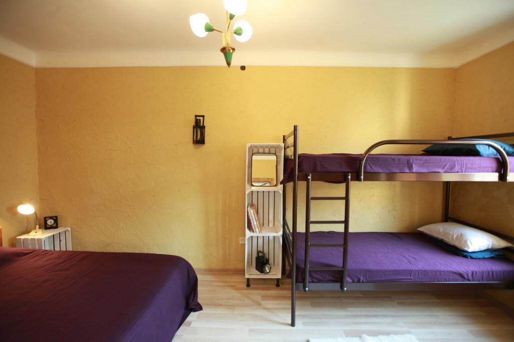 Apartment On Zaliznychna Lviv Ruang foto