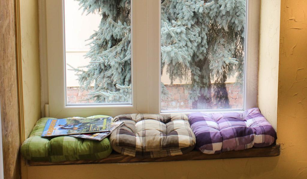 Apartment On Zaliznychna Lviv Bagian luar foto